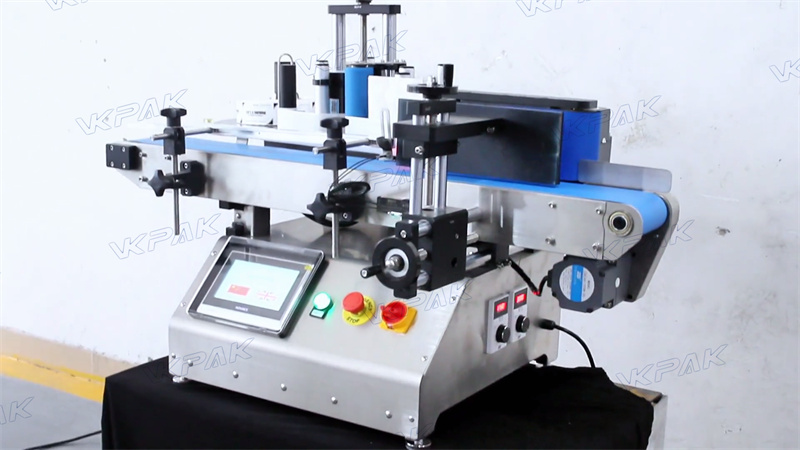 VK-TL Pandangan Sebelah Kiri Keseluruhan