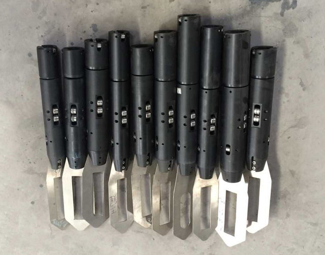 mesin pelabelan lengan tiang tengah.jpg