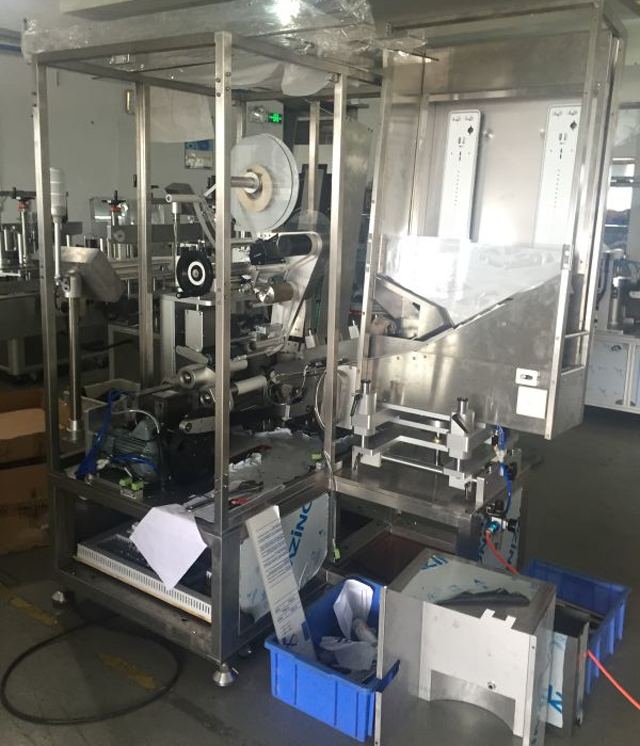 jentera dalam pelabelan tiub kilang.jpg