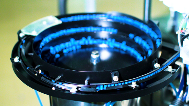 penutup mangkuk memberi makan.jpg