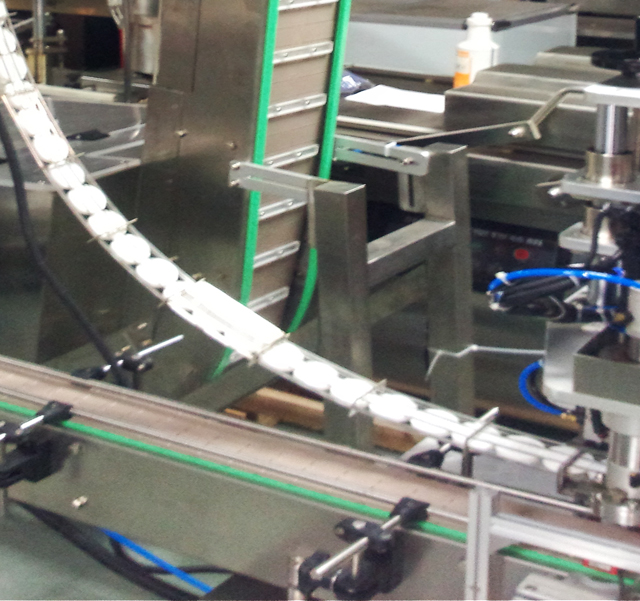 balang mengangkat suapan.jpg