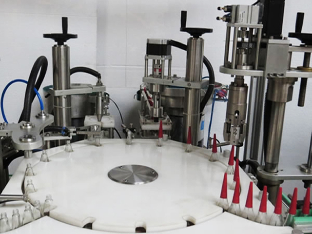 pengisi pengilat kuku rotary capping.jpg