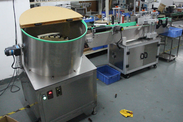 botol unscrambler feeding (3).jpg