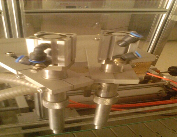 muncung mengisi minyak.jpg