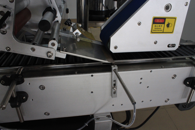 mesin pelabelan.JPG
