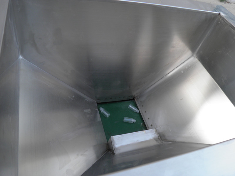 E liquid unscrambler for filling capping line pembongkar botol untuk cecair E.jpg