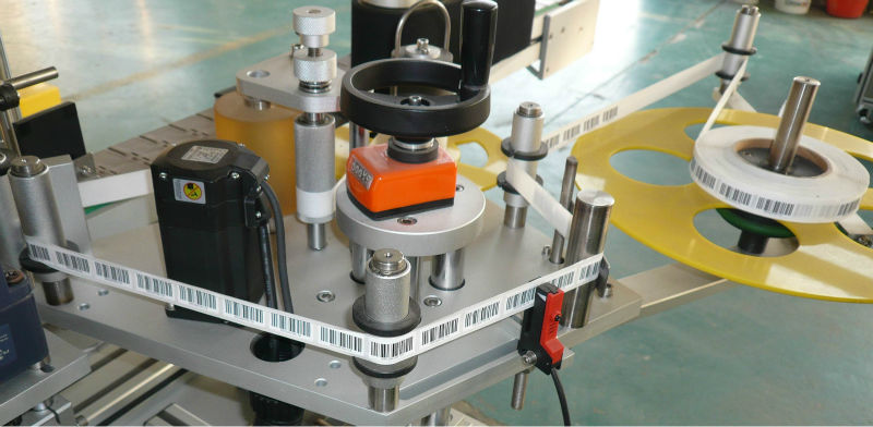 atas ke bawah dua sisi pelekat diri label melekat mesin