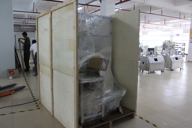 pembungkusan kes kayu untuk pelabelan mendatar (1).JPG