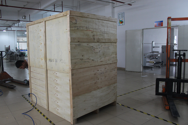 pembungkusan kes kayu untuk pelabelan mendatar (3).JPG