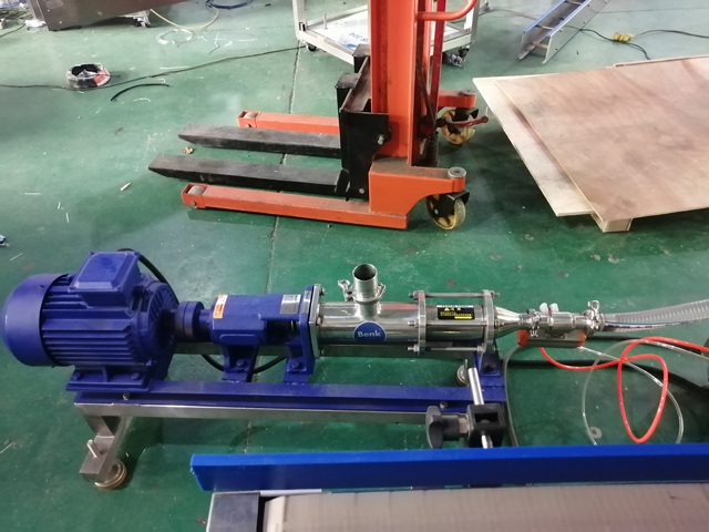 Mesin pengisian 12 kepala dengan pemanas campuran (3).jpg