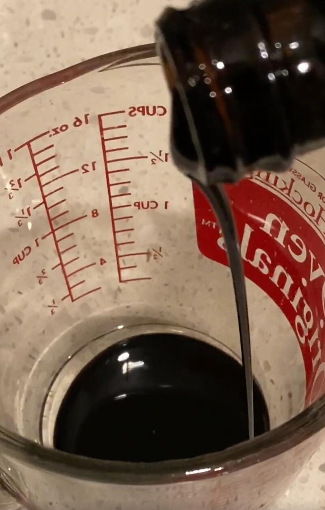 pes jeri jus (1).jpg