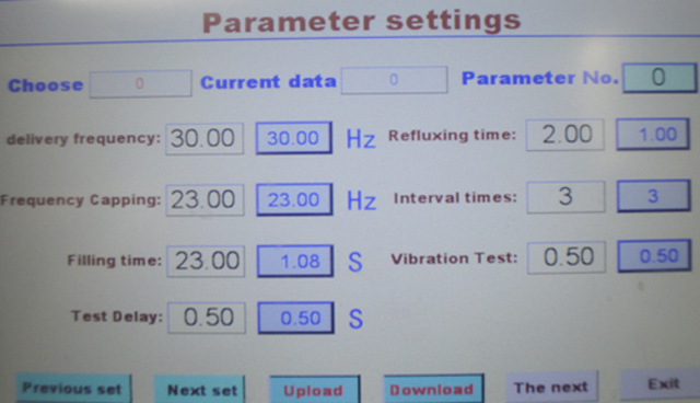 automated capping machine with touch screen controlling system mesin penutup skrin sentuh.jpg