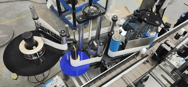 mesin pelekat pelabelan.JPG