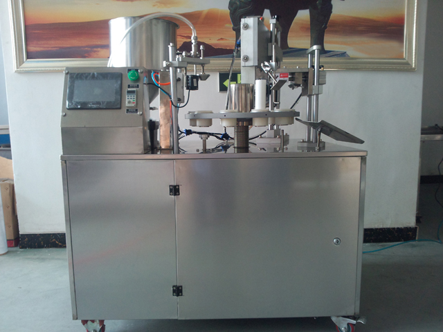 rotary filling sealing machine ultrasonic pukulan dekat untuk mesin pengedap pengisian ultrasonik.jpg