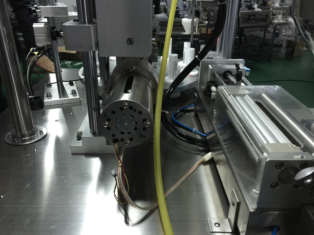 ultrasounic generator pengisian pengedap ultrasonik untuk tampal tiub.jpg