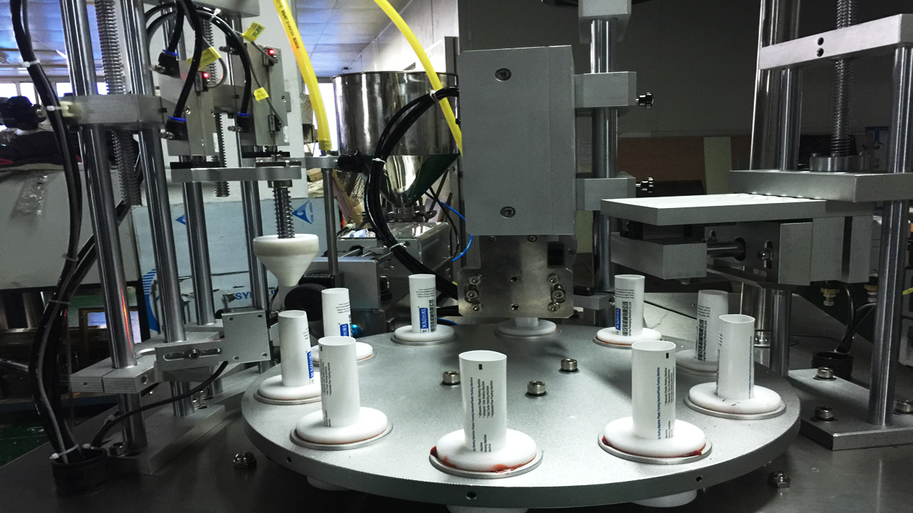 rotary filling sealing machine pengedap tiub ultrasonik pengisian berputar.jpg