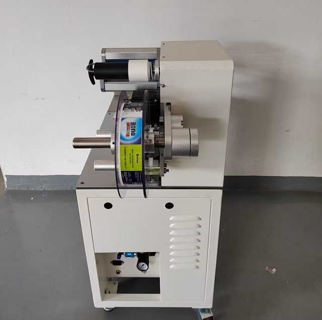 pelabel pembungkus makanan anjing (4).jpg