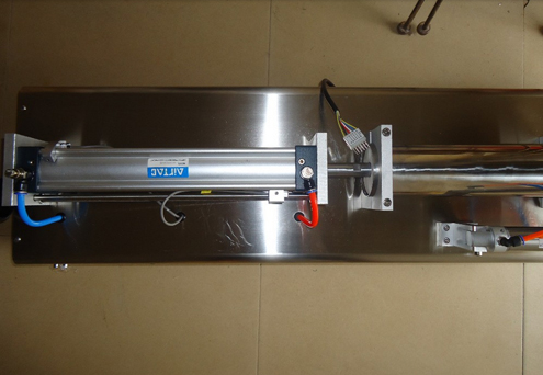good quality liquid filling machines silinder untuk mengisi mesin.jpg
