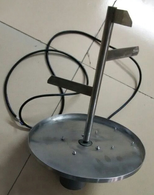 corong dengan pengadun.jpg