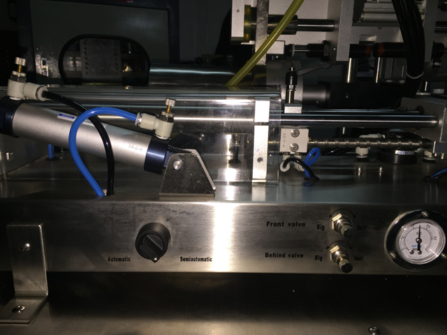 horizontal filling machine for filling process mesin pengisian mendatar untuk pengedap pengisi tiub.jpg