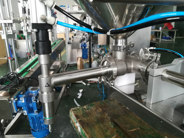 bahagian muncung mengisi untuk mesin pengisian.jpg