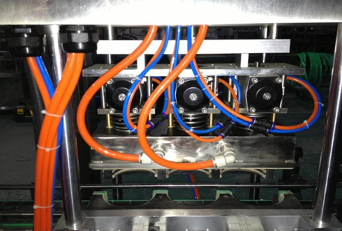 bahagian kepala penutup vakum tembakan dekat.jpg